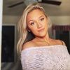 chloe_sharky